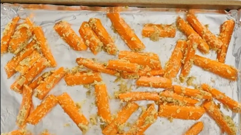 garlic parmesan carrots