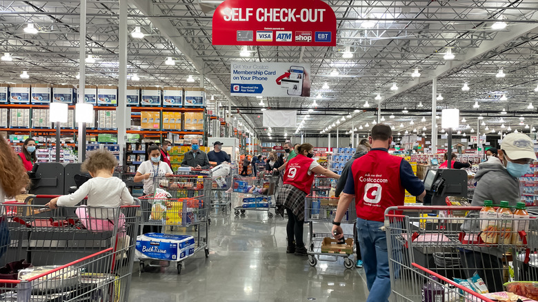 Costco shoppers using self check-out