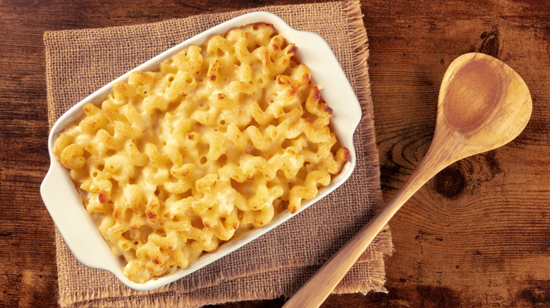 Baked macaroni and cheese