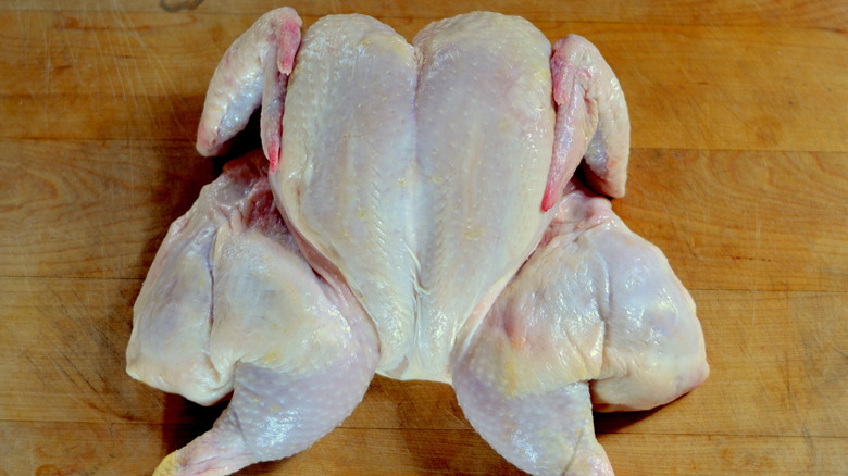 spatchcocking raw poultry