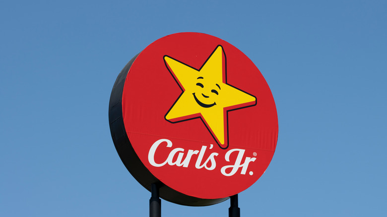 Carl's Jr. freestanding sign