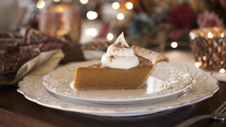 pumpkin pie with whipped cream