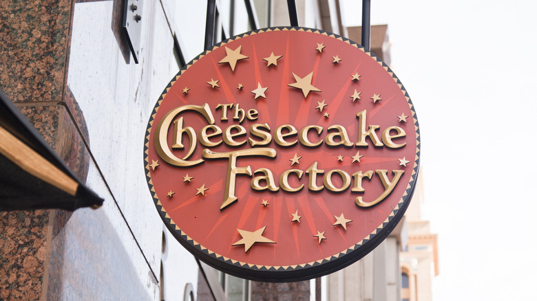 Signage for The Cheesecake Factory