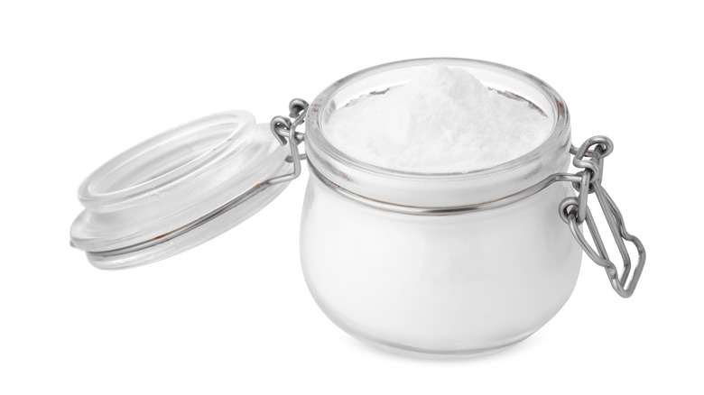 Powdered sugar in jar