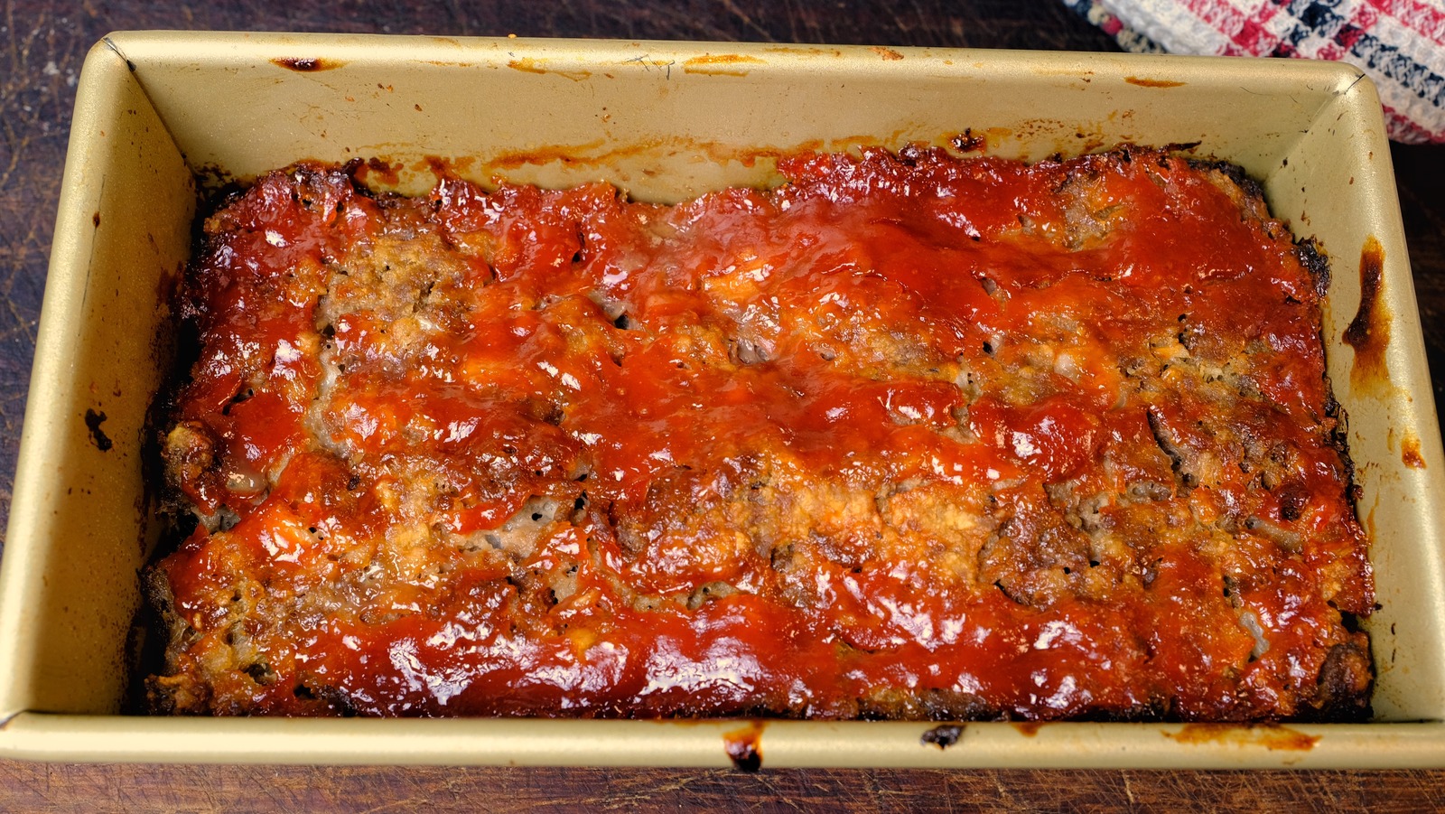 It's Time You Try Stuffing Your Meatloaf With Mashed Potatoes