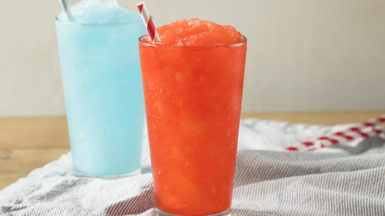 Red and blue slushies 