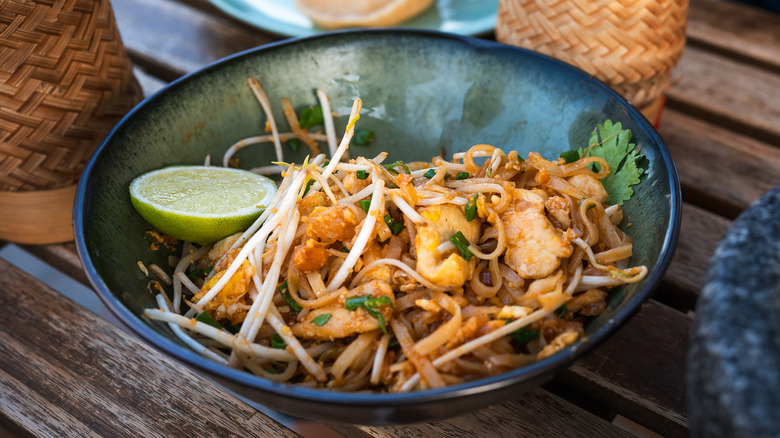 a dish of pad Thai