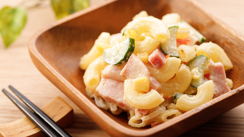 colorful Japanese macaroni salad