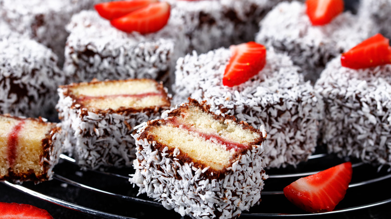 Lamingtons with strawberries