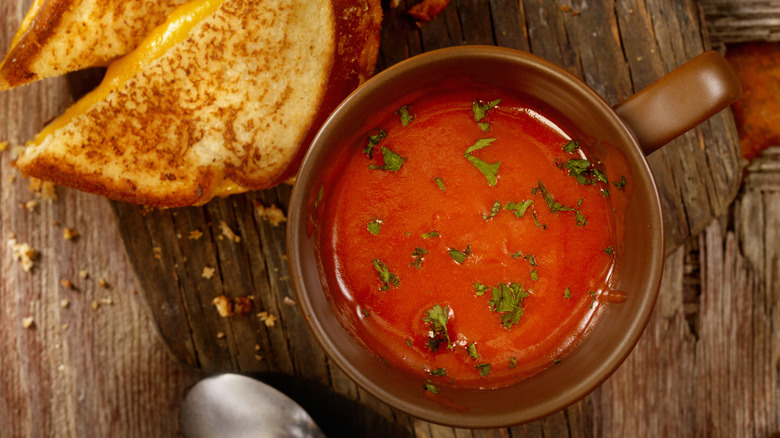 tomato soup with grilled cheese