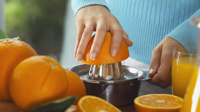 Juicing an orange