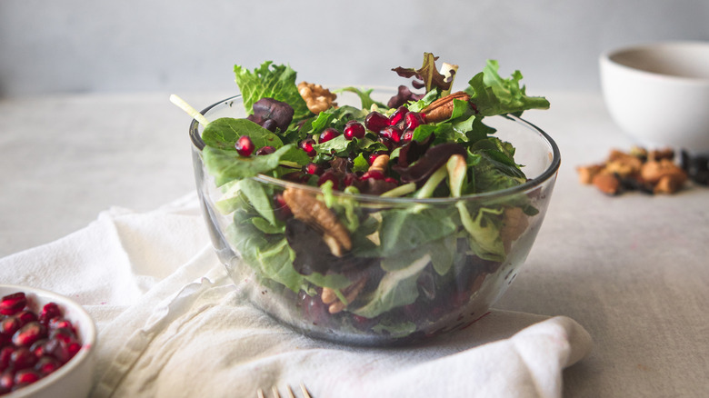 Salad with pomegranate seeds