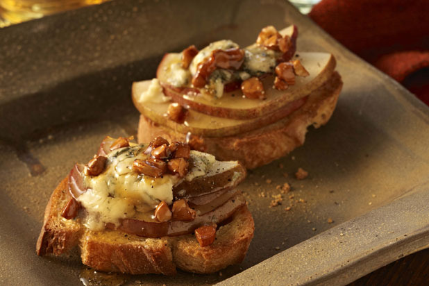 Baked Fig Pops with Blue Cheese and Candied Almonds