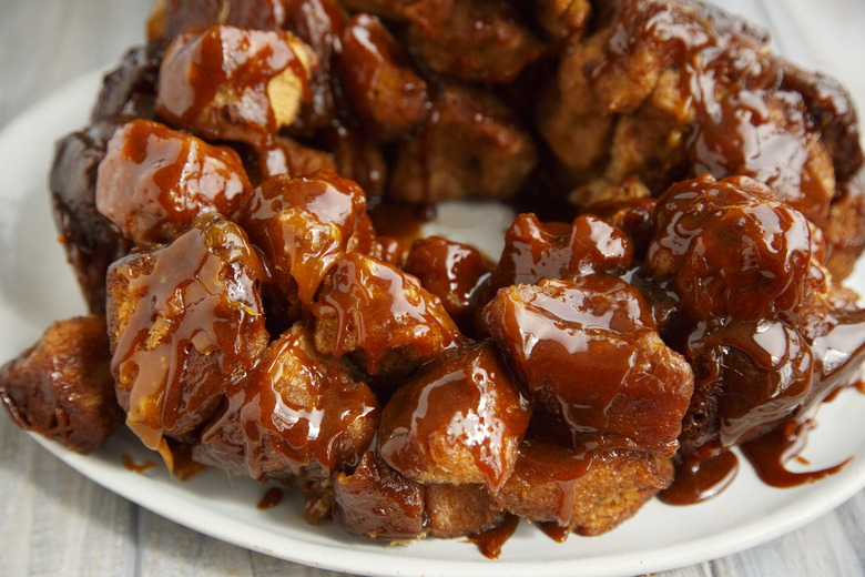 Slow Cooker Monkey Bread