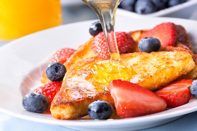 Toast With Strawberries