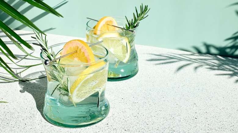 glasses of rosemary lemon water