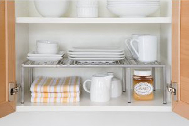 Expandable Kitchen Shelf