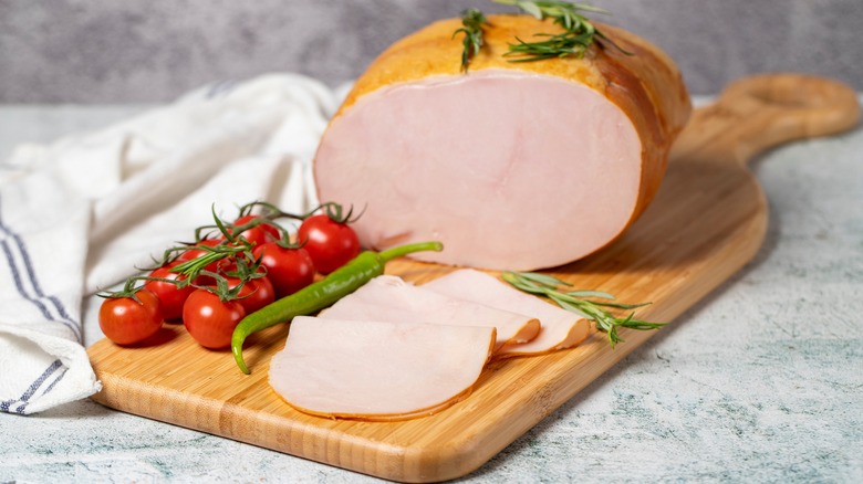 Thinly sliced turkey breast 