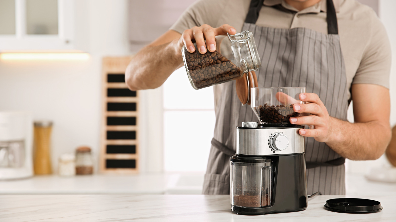 Martha Stewart's Trick For Perfectly Cleaning Your Coffee Grinder