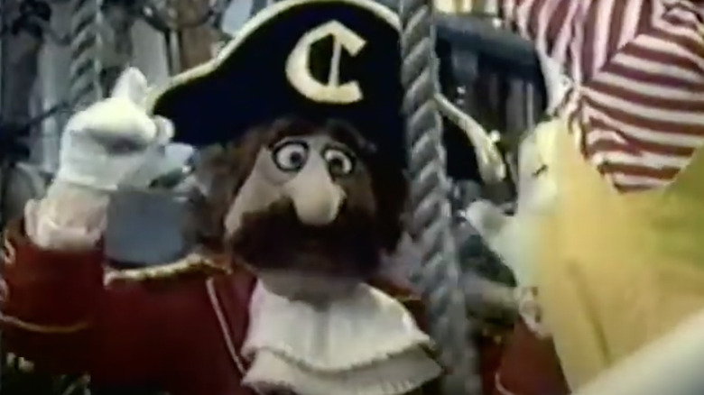 Captain Crook up close