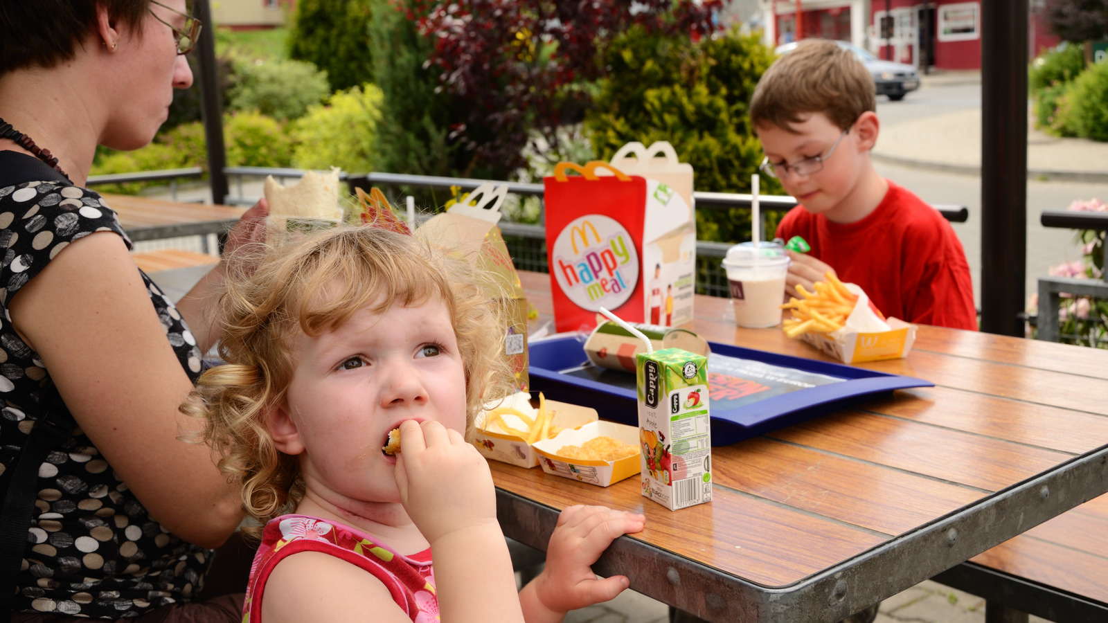 McDonald’s Staff Don’t seem to be Too Happy When Adults Order Glad Foods – The Day by day Meal