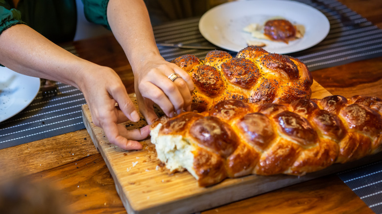 Challah on cutting board