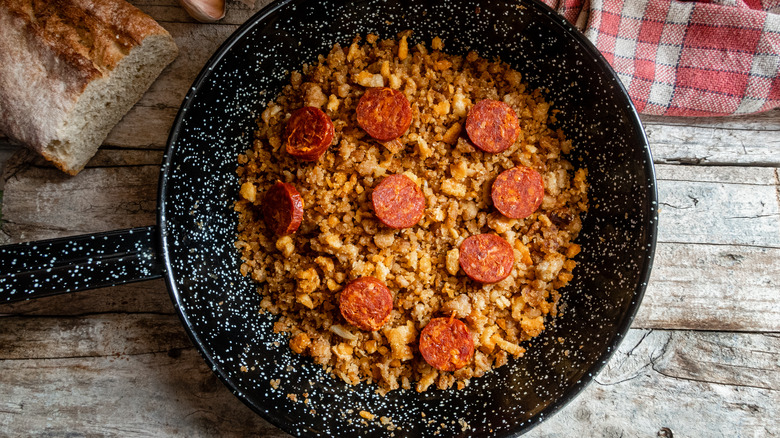 Spanish migas in a pan