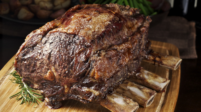 cooked prime rib resting