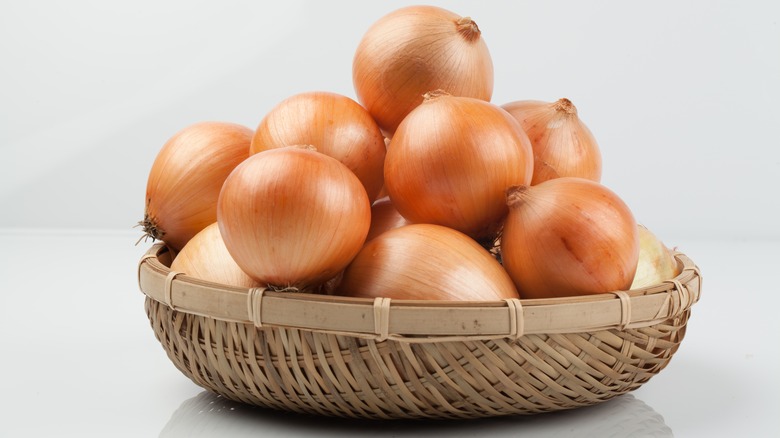 onions in bowl