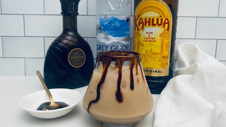 mocha style white russian cocktail