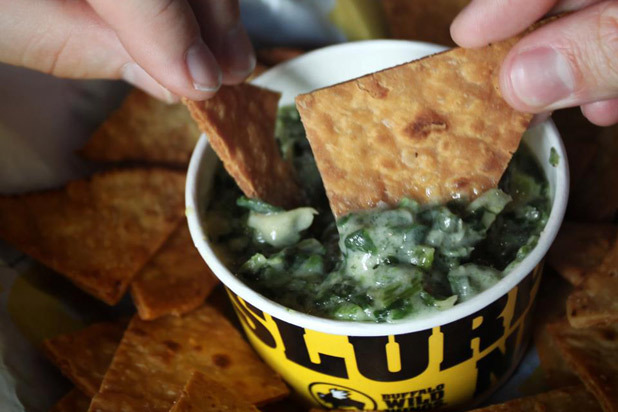 Buffalo Wild Wing's Spinach Artichoke Dip with Pita Chips