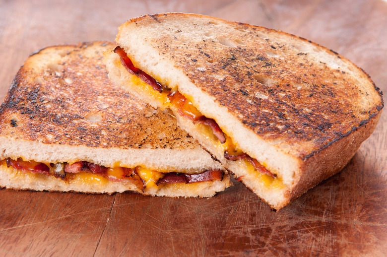 Bacon and Tomato Grilled Cheese