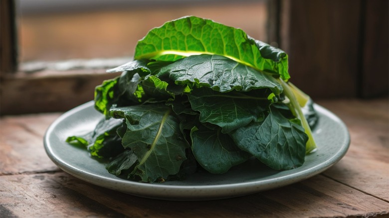 plate of collard greens