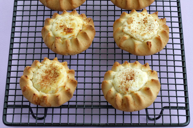 Melitinia (Sweet Cheese Tartlets)