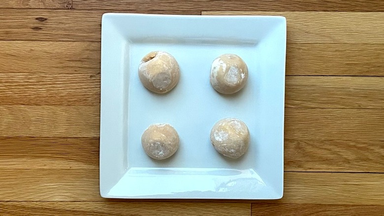 My/Mochi Cookie Dough plated