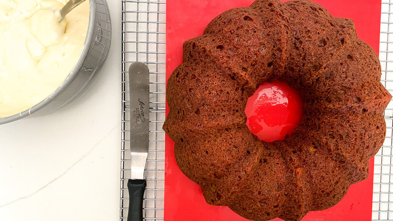 baked bundt cake on rack