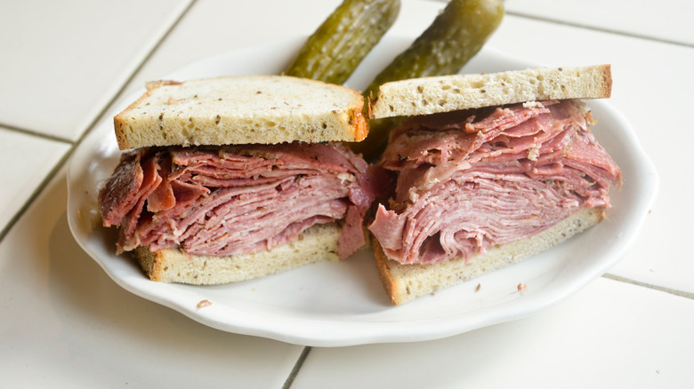 Beef tongue sandwich