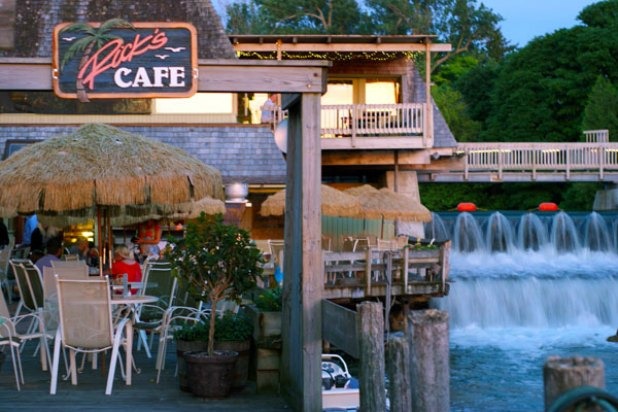 Rick's Café (Leland, Mich.)