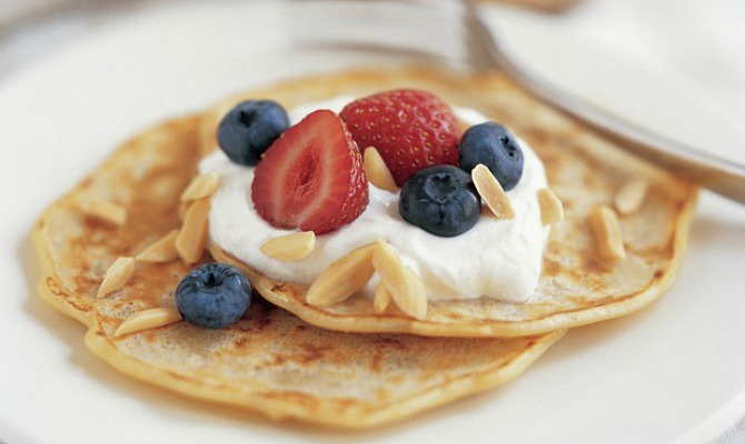 Oatmeal Almond Pancakes