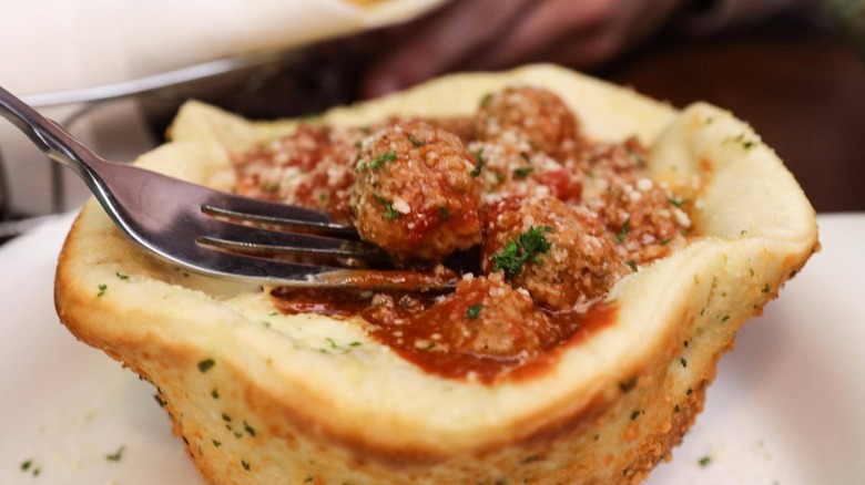 olive garden pizza bowl filled with meatballs