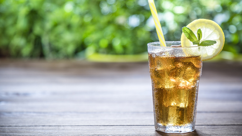 Soda with lemon and straw