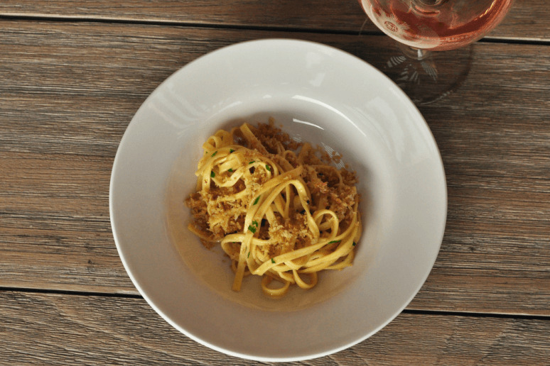 Aglio e Olio With Linguine