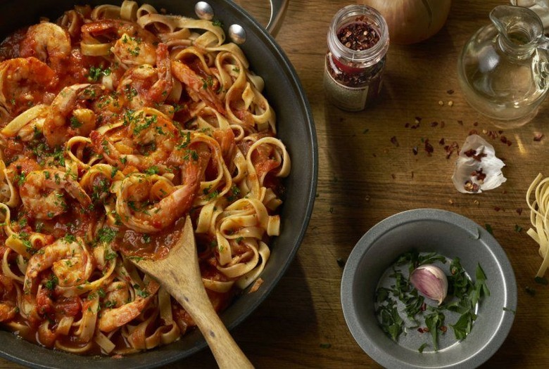 Shrimp and Fettuccine Fra Daviolo