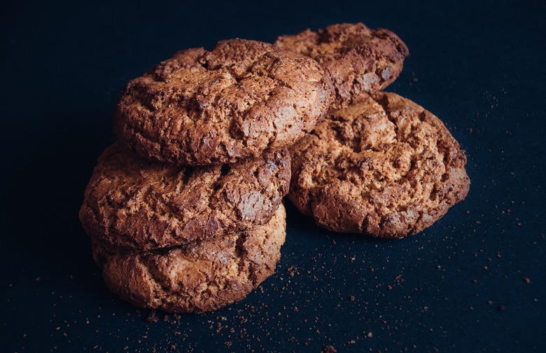 Flourless Chocolate Cookie