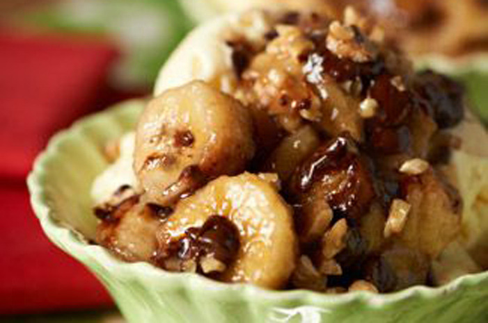 Sweet: Slow-Cooker Chocolate Bananas Foster