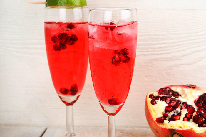 Drinks: Pomegranate Mimosa