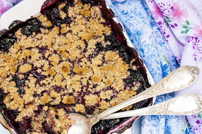 Sweet: Blueberry Crisp