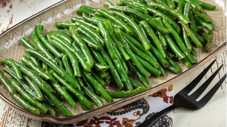 Rosemary and Thyme Green Beans