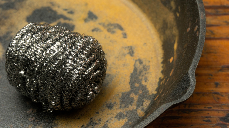 steel wool in cast iron pan