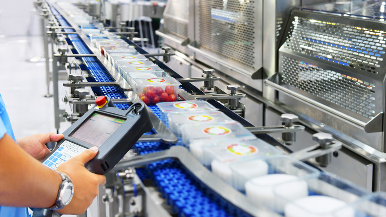 Food product assembly line